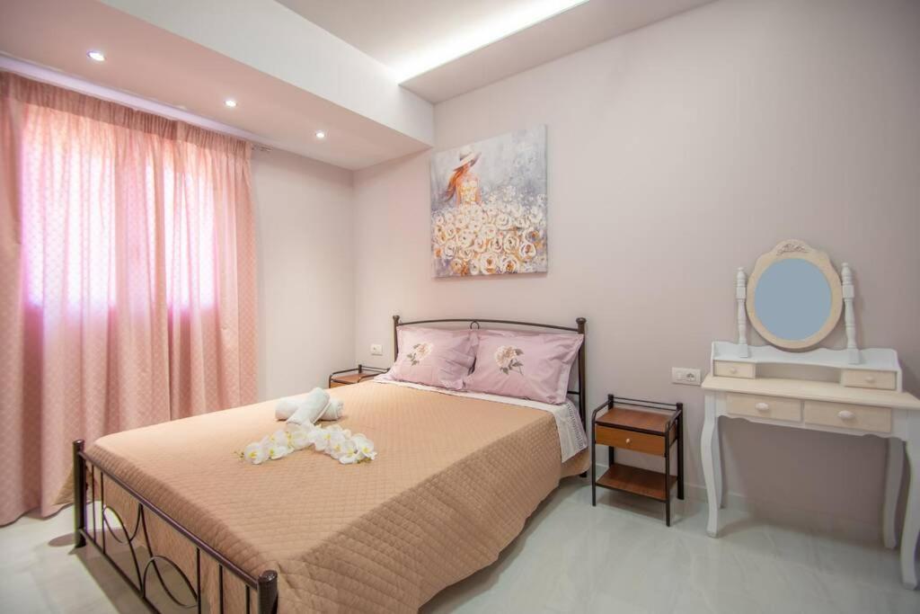 Zakynthos Town Modern Roof Apartment Екстериор снимка