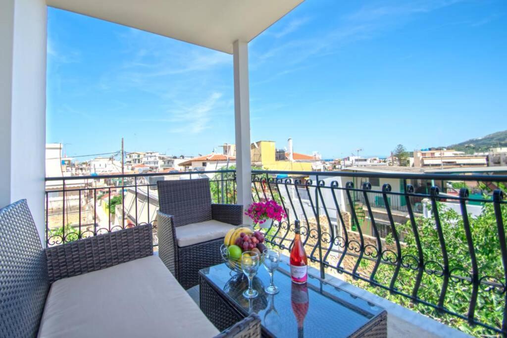 Zakynthos Town Modern Roof Apartment Екстериор снимка
